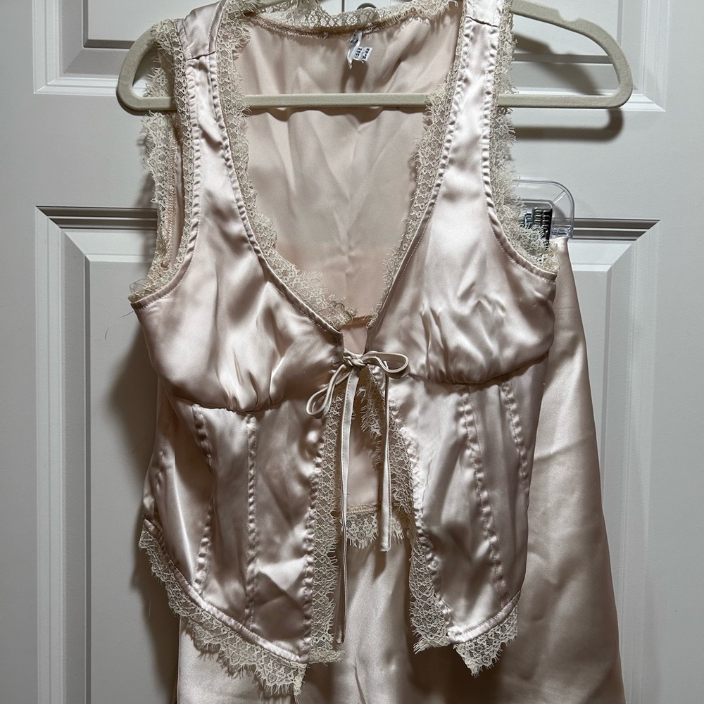 Princess Polly Mavie Set - Picture 8 of 8